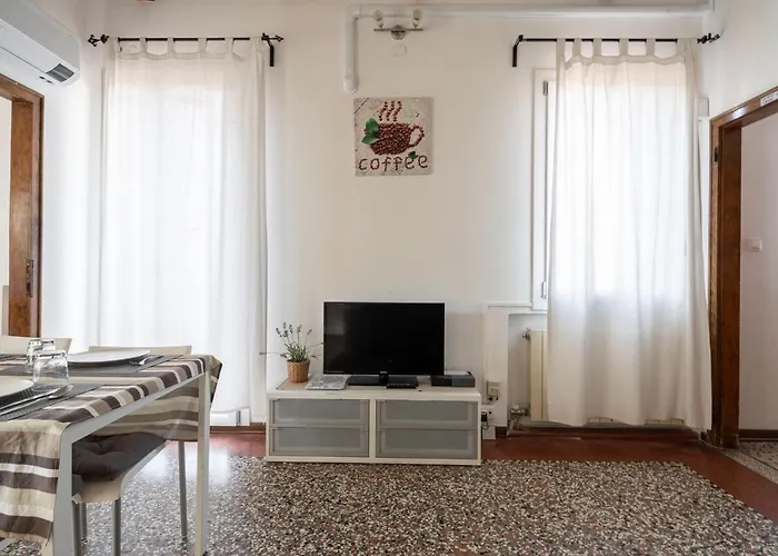 Ca\' Giorgia Balcony House